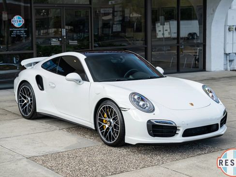 Used 2015 Porsche 911 Turbo S AWD/4WD image 19