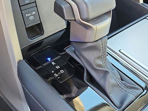 Certified 2023 Toyota Sequoia Limited image 19