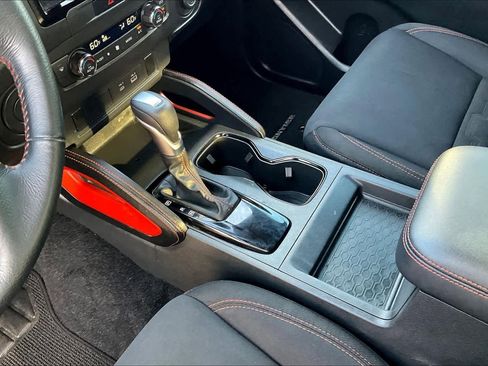 Used 2023 Nissan Frontier Pro-X image 16