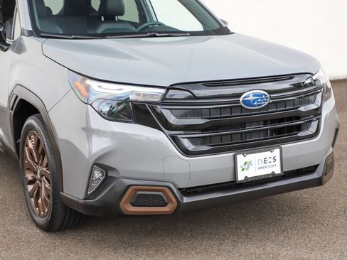 Used 2025 Subaru Forester Sport AWD/4WD image 34
