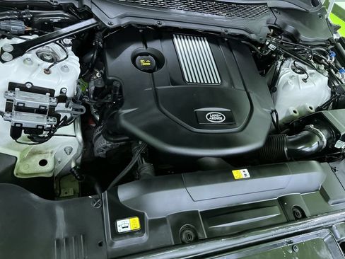 Used 2016 Land Rover Range Rover Sport SE AWD/4WD image 31