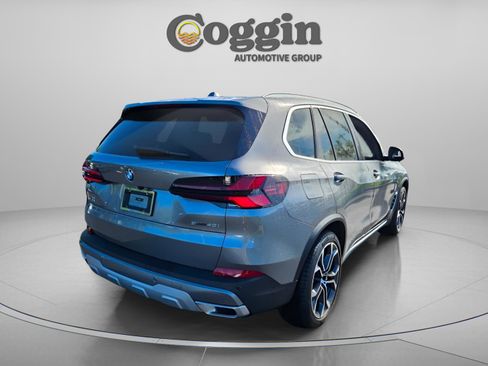 New 2026 BMW X5 xDrive40i w/ Premium Package AWD/4WD image 5