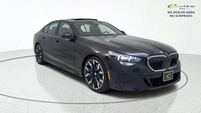 Used 2027 BMW i5 eDrive40 w/ M Sport Package RWD image 1