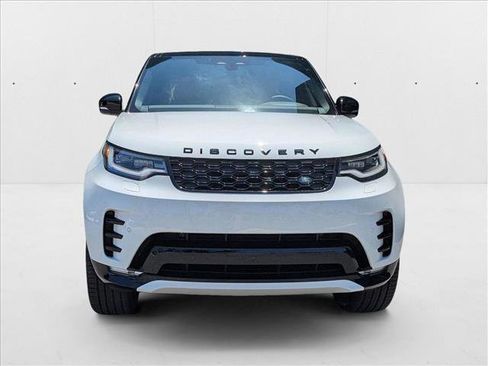 New 2025 Land Rover Discovery Dynamic SE image 7