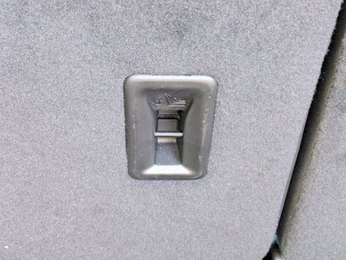 Certified 2023 Chevrolet Equinox RS w/ RS Leather Package image 33