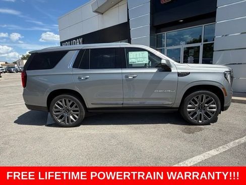 New 2026 GMC Yukon Denali Ultimate w/ LPO, Floor Liner Package AWD/4WD image 3