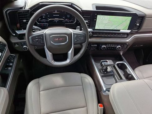 Used 2024 GMC Sierra 1500 SLT w/ SLT Premium Plus Package AWD/4WD image 11