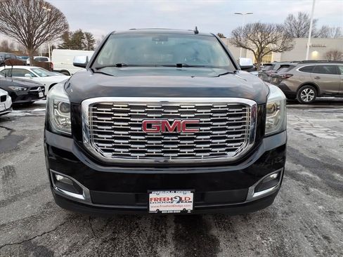 Used 2020 GMC Yukon XL Denali w/ Denali Ultimate Package AWD/4WD image 2