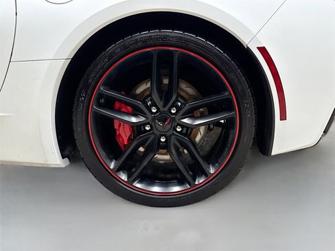 Used 2016 Chevrolet Corvette Stingray Convertible w/ 3LT Preferred Equipment Group image 29
