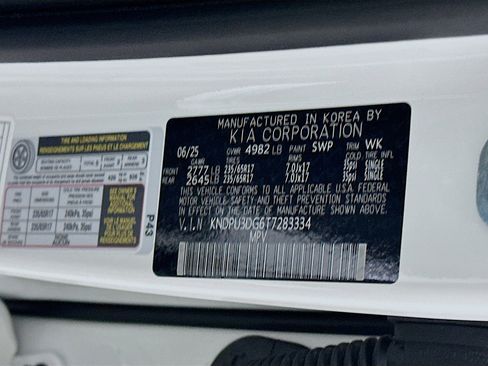 Used 2026 Kia Sportage LX image 11