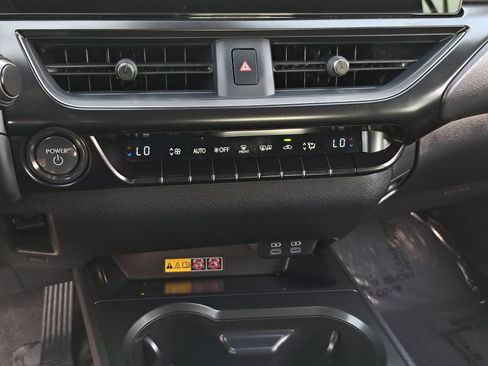 Used 2025 Lexus UX 300h AWD w/ Cold Area Package image 29