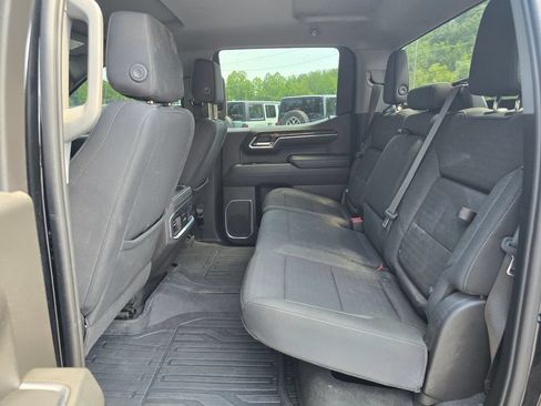 Used 2023 GMC Sierra 1500 Elevation AWD/4WD image 10