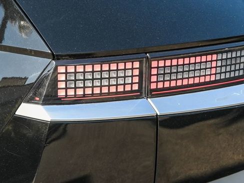 Certified 2024 Hyundai Ioniq 5 Limited image 8