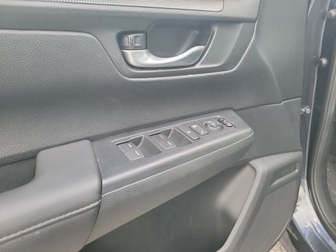 Certified 2023 Honda CR-V LX image 14