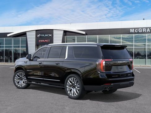 New 2026 GMC Yukon XL Denali Ultimate AWD/4WD image 3