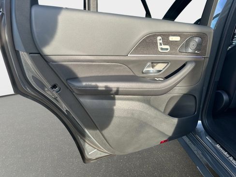 New 2026 Mercedes-Benz GLS 450 450 4MATIC SUV image 12