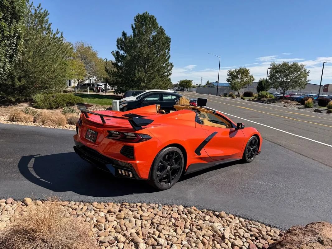 Used 2020 Chevrolet Corvette Stingray Premium Conv w/ 3LT Preferred Equipment Group RWD image 40
