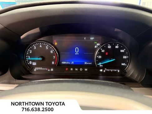 Used 2020 Ford Explorer XLT w/ Comfort Package image 15