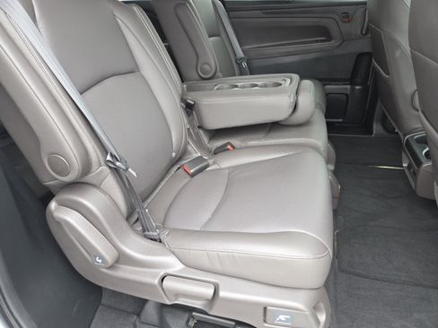 Certified 2024 Honda Odyssey EX-L image 22