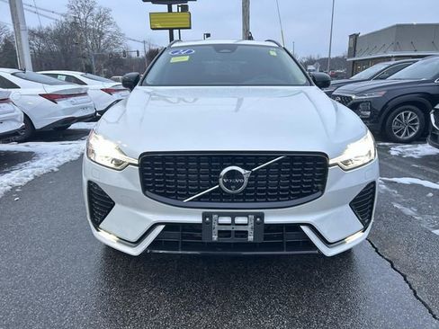 Used 2024 Volvo XC60 B5 Plus w/ Protection Package Premier image 8