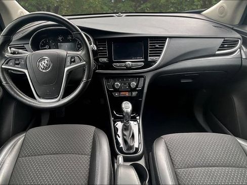 Used 2022 Buick Encore Preferred w/ Safety Package AWD/4WD image 7