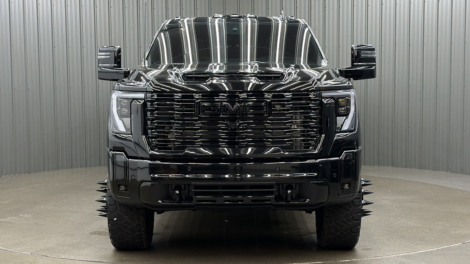 Used 2025 GMC Sierra 3500 Denali Ultimate AWD/4WD image 8