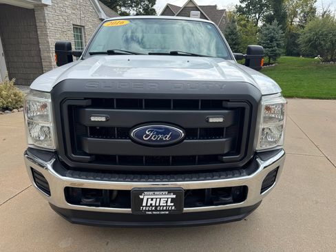 Used 2016 Ford F250 XL w/ Power Equipment Group image 10