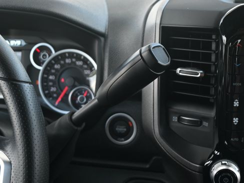 New 2026 RAM 2500 Tradesman AWD/4WD image 27