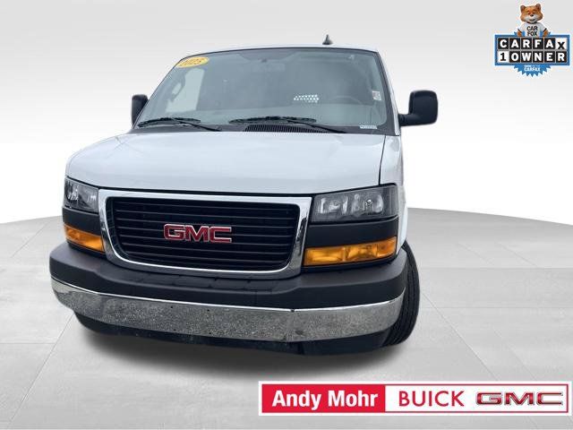 Used 2025 GMC Savana 2500 w/ Driver Convenience Package RWD image 5