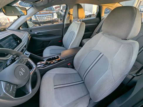 Used 2017 Kia Optima SX image 9