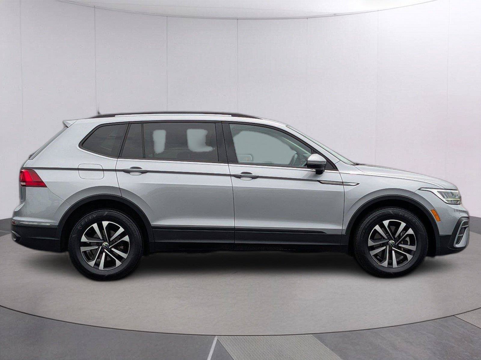 Used 2023 Volkswagen Tiguan S FWD image 6