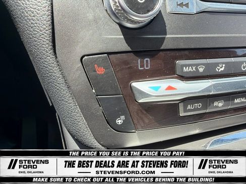 Used 2020 Ford Explorer XLT w/ Equipment Group 202A AWD/4WD image 29