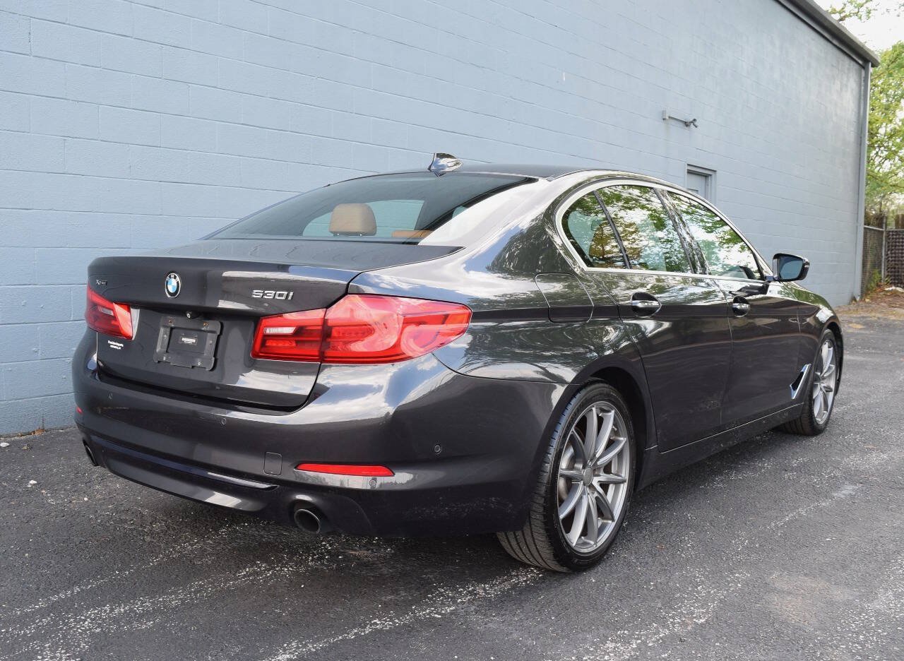 Used 2017 BMW 530i xDrive AWD/4WD image 9