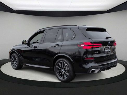 Used 2026 BMW X5 xDrive50e w/ M Sport Package AWD/4WD image 6