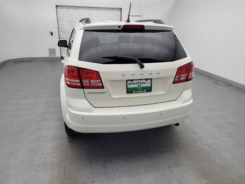 Used 2020 Dodge Journey SE w/ SE Popular Equipment Group FWD image 6