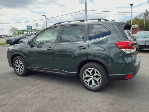 Certified 2023 Subaru Forester Premium AWD/4WD image 6