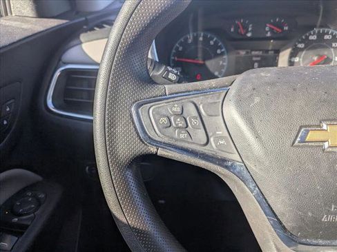 Used 2021 Chevrolet Equinox LS w/ LS Convenience Package image 12