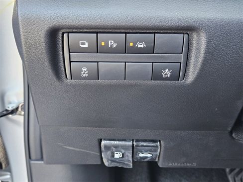 New 2025 Nissan Versa S w/ Trunk Package image 29