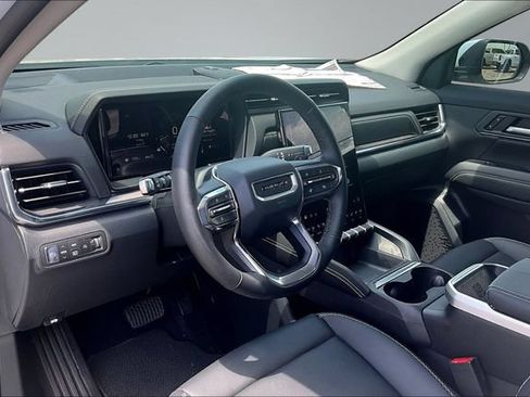 Used 2026 GMC Terrain Denali AWD/4WD image 10