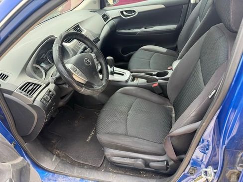 Used 2013 Nissan Sentra SR FWD image 2