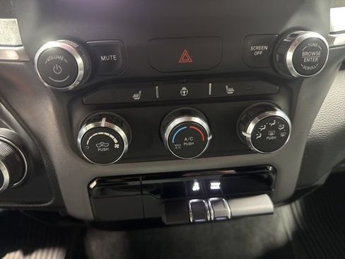 Used 2023 RAM 1500 Big Horn AWD/4WD image 25