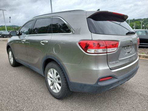 Used 2018 Kia Sorento AWD image 20