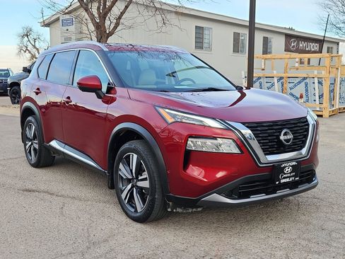 Used 2023 Nissan Rogue SL w/ SL Premium Package image 7