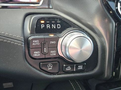 Used 2024 RAM 1500 Limited AWD/4WD image 15