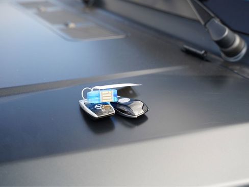 Used 2021 Mercedes-Benz G 63 AMG 4MATIC image 32