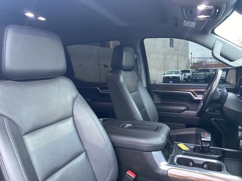 Used 2022 Chevrolet Silverado 1500 LT image 18