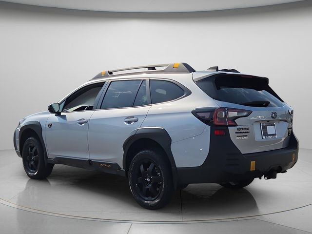 Used 2025 Subaru Outback Wilderness AWD/4WD image 6