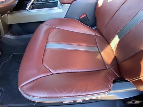 Used 2022 Ford F350 Platinum image 23