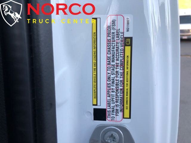 Used 2022 RAM 5500 Tradesman RWD image 15