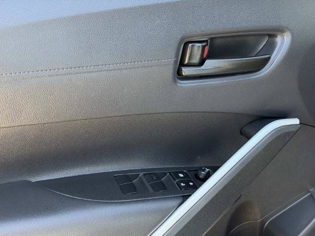 Used 2026 Toyota Corolla Cross LE w/ Moonroof Package FWD image 22